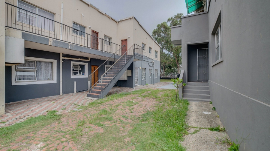 2 Bedroom Property for Sale in Algoa Park Eastern Cape